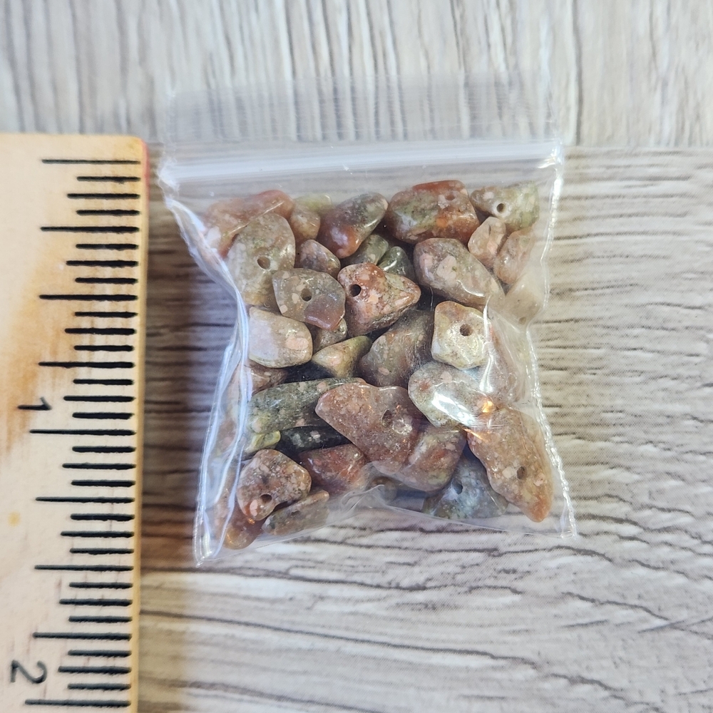 10/$10 Gemstone Chips Drilled 1 Bag #49